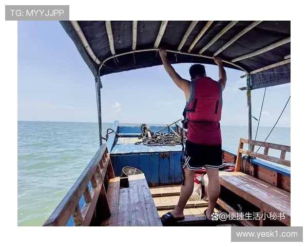 大阪刚在马尔代夫买岛，说是为了避开人群训练