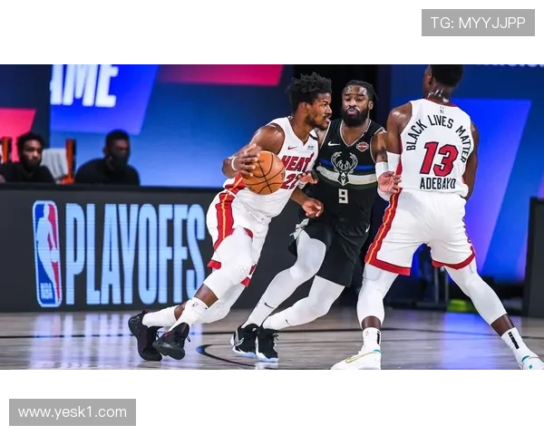 扬尼斯挡拆拉开空间效率提升明显，带动球队多点开花